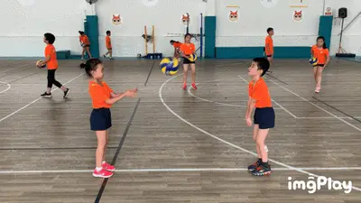 尤尔曼德：多特是顶级球队；格里马尔多可以胜任多个位置